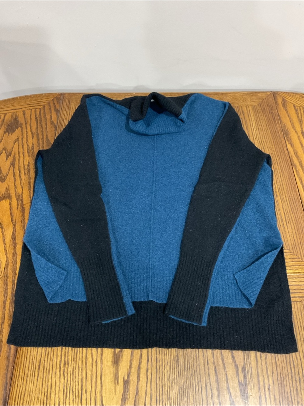 Athleta Turquoise (front) & Black (back) Turtleneck Loose Fitting Sweater